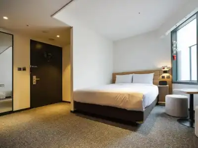 Henn na Seoul Myeongdong - 38