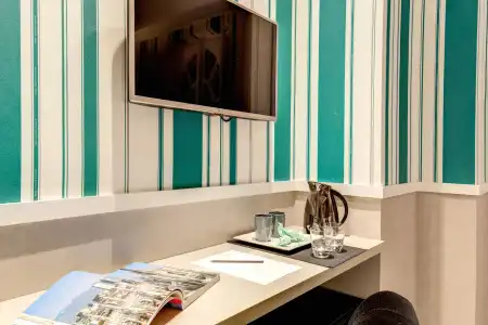 Grand Tour Rome Suites - Liberty Collection - 6