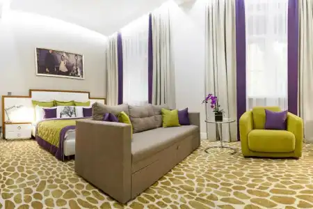 Mirax Sapphire Boutique - 26