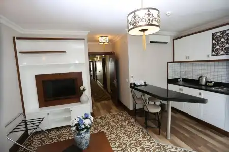 K Suites - 16