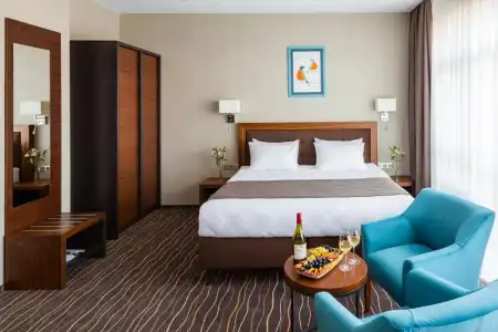 Taurus City - 28