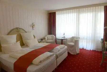 Sure by Best Western Rhoen Garden - 87