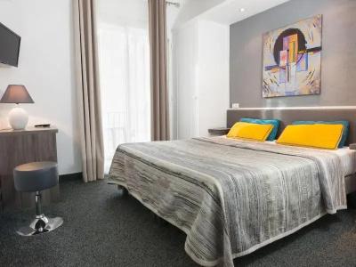 Hôtel Le Chardon Bleu - 47