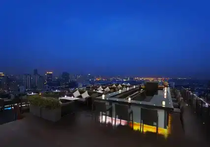 JC Kevin Sathorn Bangkok - 8