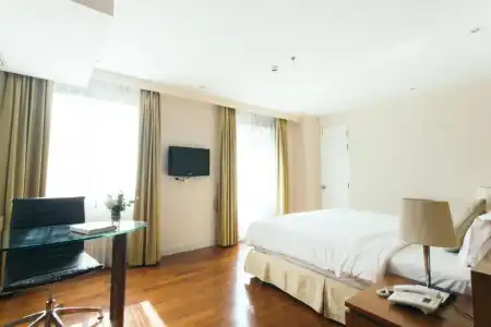 Thomson Residence - 127