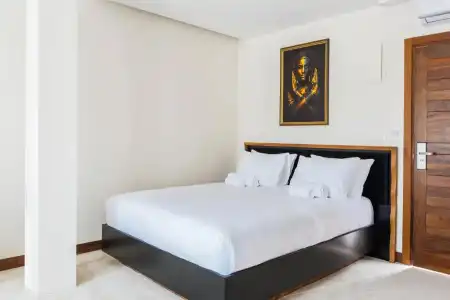 Waikiki Apartments - 57