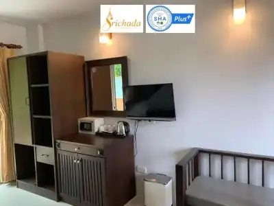 Srichada Khaolak - 70