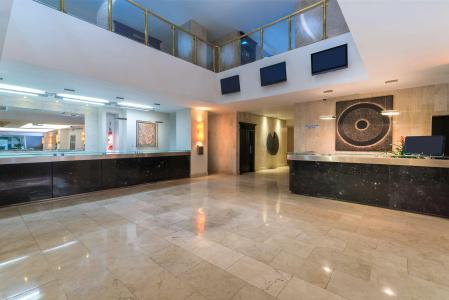 Radisson - 1