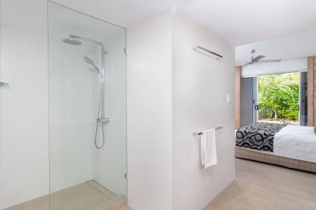 Mandalay Luxury Beachfront Apartments - 23