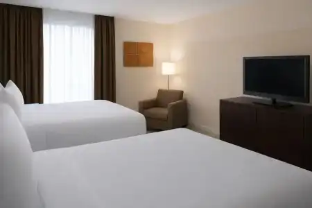 Crowne Plaza Chicago West Loop by IHG - 40