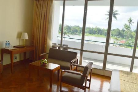 Inya Lake - 78