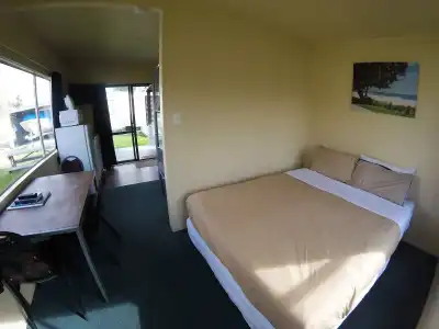 All Seasons Holiday Park - 4