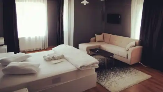 Karaca Suite - 25