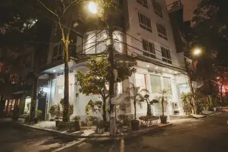 Dinh Hanoi - 0