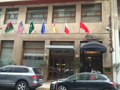 Hôtel Les Saisons - 0