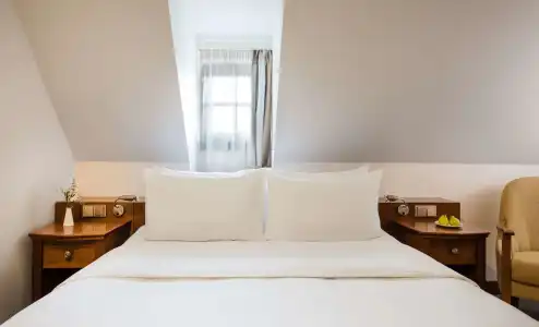 1 Bed Flat - Sleeps 2 - Pets - Parking - Wifi - 2