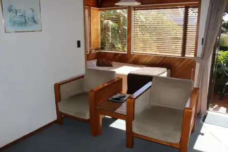 Bucklands Beach Waterfront Motel - 97