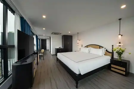 Sq Hang Gai & Spa - 144