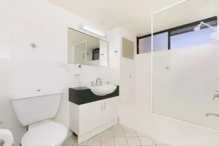 The Astor Apartments - 91