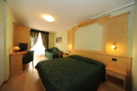 Canada - 3