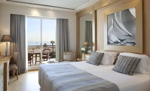 Las Arenas Balneario Resort - 2
