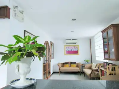 JL Bangkok - 1