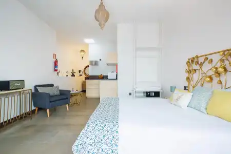El Charco Suites - 4