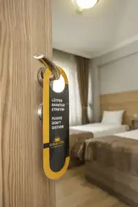 Konuk Otel - 35