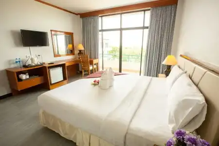 Surin Majestic - 33
