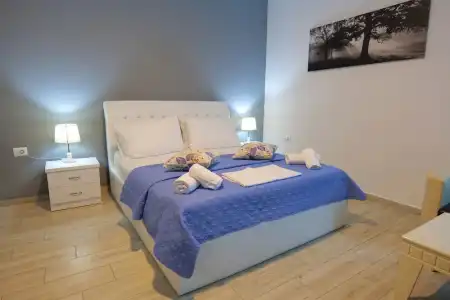 Oceanic Overview Suites - 77