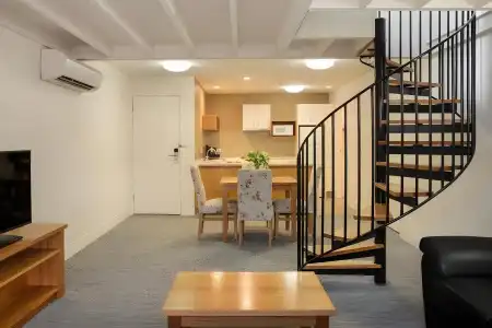 The Old Woolstore Apartment - 37