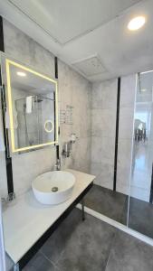 Azade Suites - 35