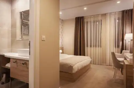 IG - 24