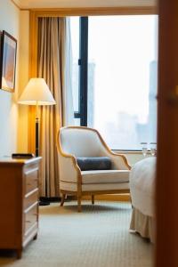 Renaissance Riverside Saigon - 117