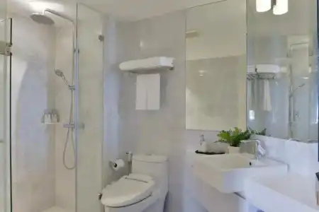 Arden and Residence - 52