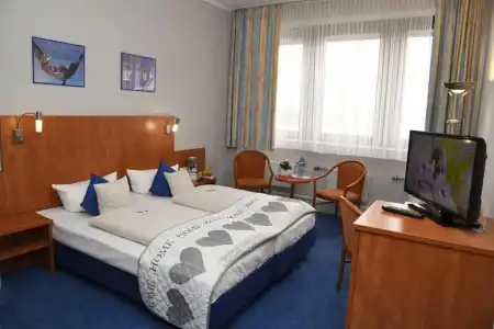 Best Western Comfort Business - 87