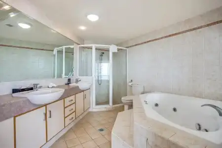 Sun City - Q Stay - 108