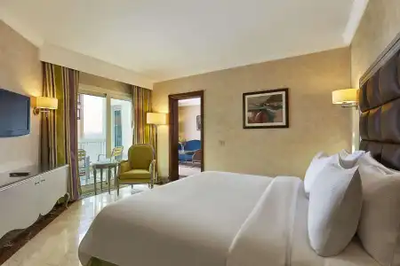 Hilton Alexandria Corniche - 4
