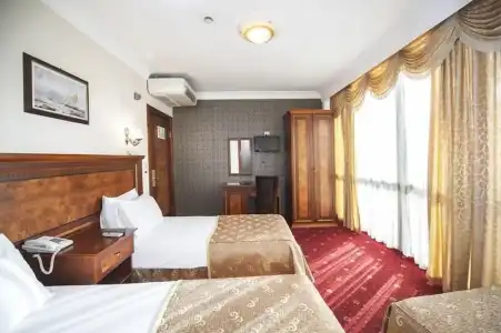Grand Eyuboglu - 17