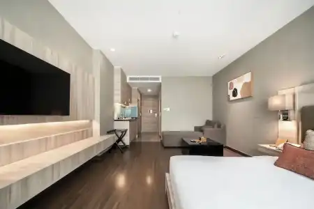 Adelphi Suites Bangkok - 155