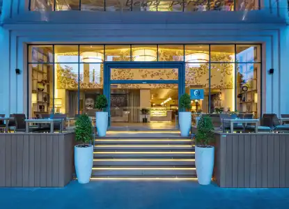Fusion Suites Saigon - 0