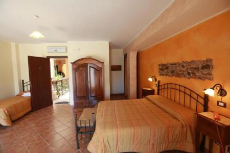 Sikania Suite - 35