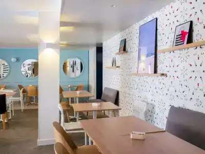 ibis Styles Nice Cap 3000 Airport - 9