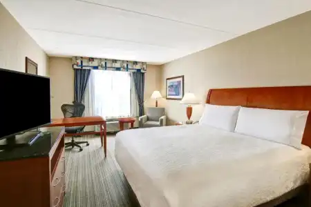 Hilton Garden Inn Toronto/Burlington - 53