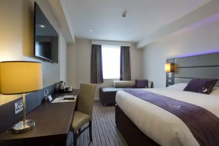 Premier Inn London Tottenham Hale - 1