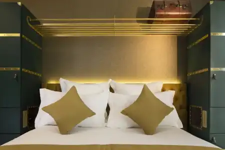 WHISTLER Paris - 69
