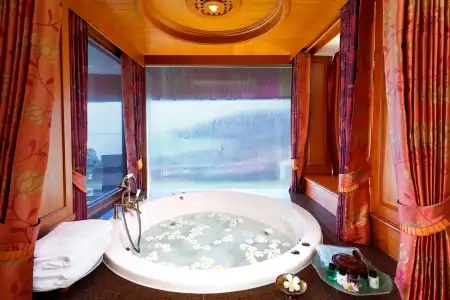 Diamond Cliff Resort & Spa, Patong Beach - 28