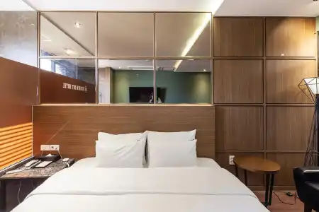 Brown Dot Beomil - 1