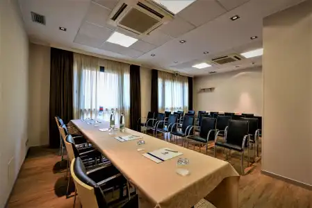 Best Western Palace Inn Ferrara - 30
