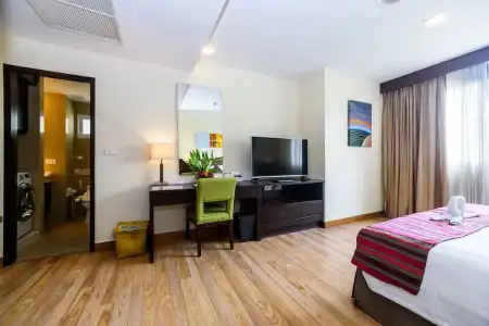 Lohas Residences Sukhumvit - 37